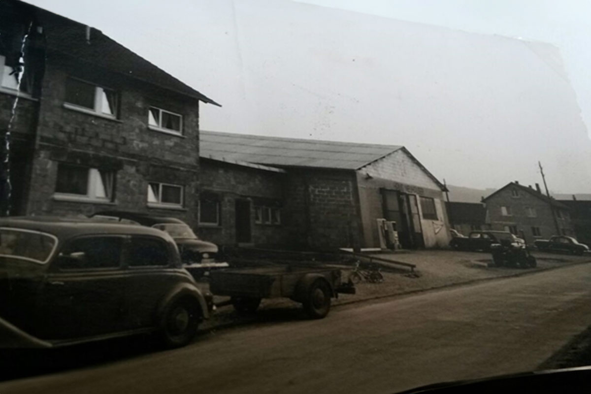 Bild zeigt die Firma Sorg 1959
